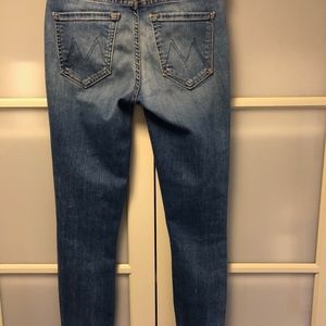 MOTHER Ankle Fray 25 Jeans Desc:Looker  Cut#850134